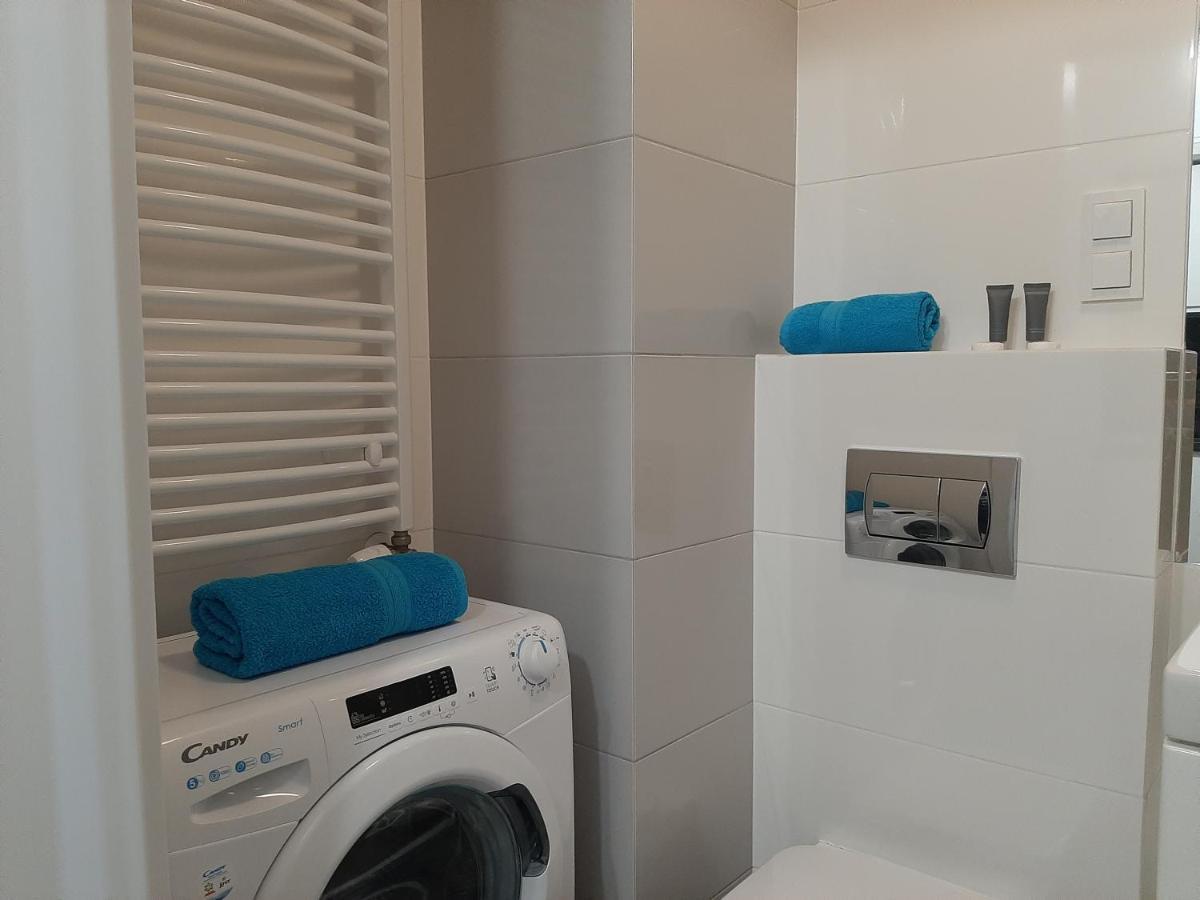Apartament Pianista วอร์ซอ ภายนอก รูปภาพ