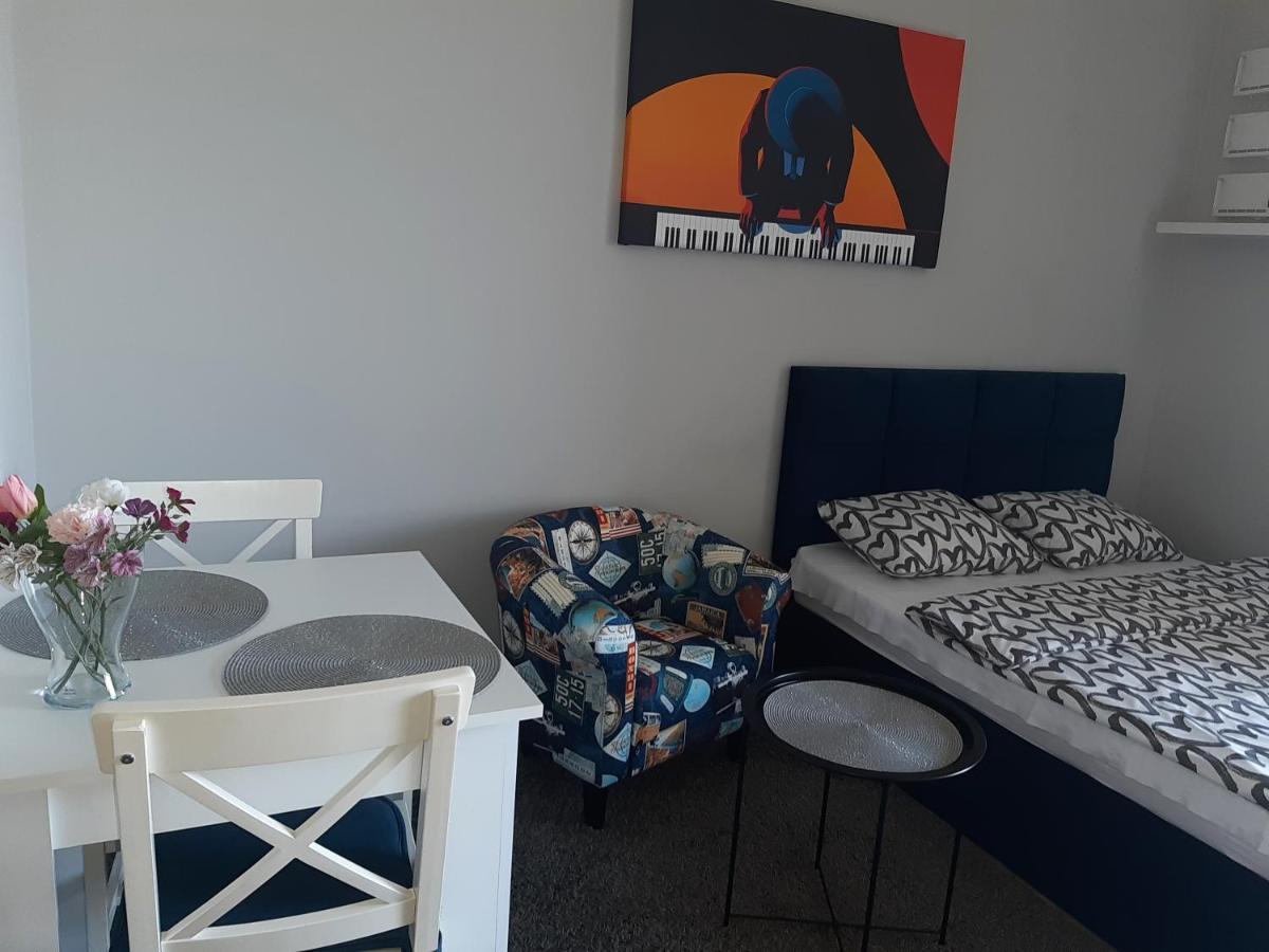 Apartament Pianista วอร์ซอ ภายนอก รูปภาพ